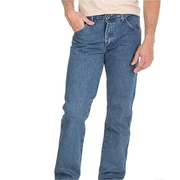 Wrangler Men's Straight-Leg Regular Fit Cotton Jeans 40x30 New - Picture 1 of 8